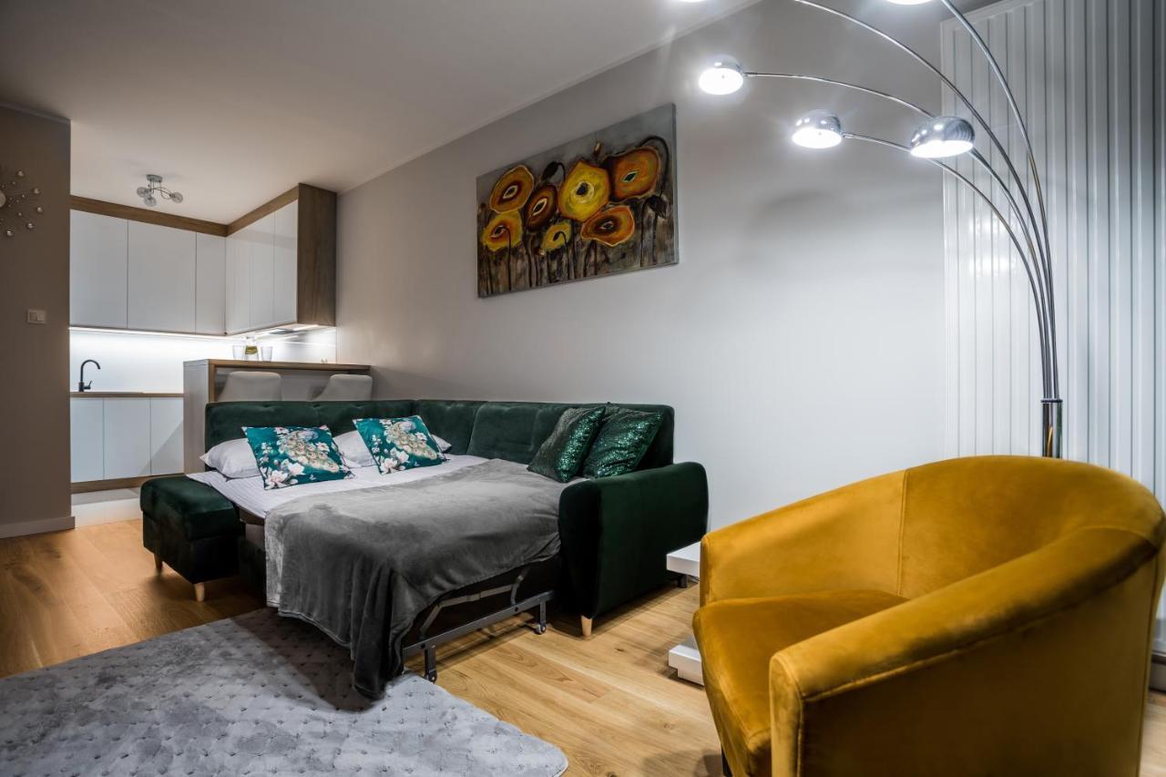 Resinest Apartamenty Jurowiecka J15 比亚韦斯托克 外观 照片