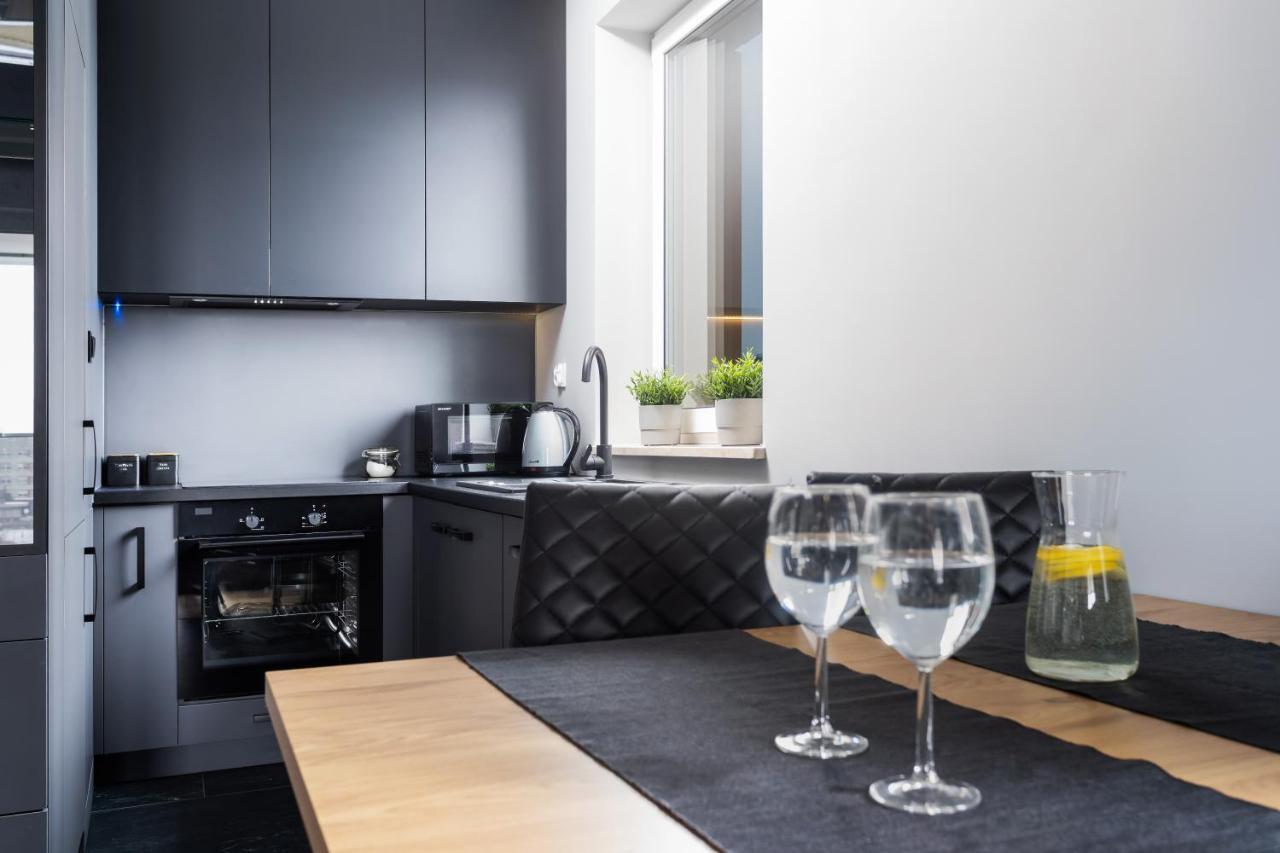 Resinest Apartamenty Jurowiecka J15 比亚韦斯托克 外观 照片